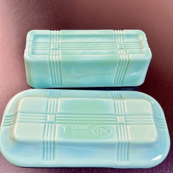 TPC Tablecraft Jadeite Butter Dish with Cover Kitchen Retro Style - Picture 5 of 7
